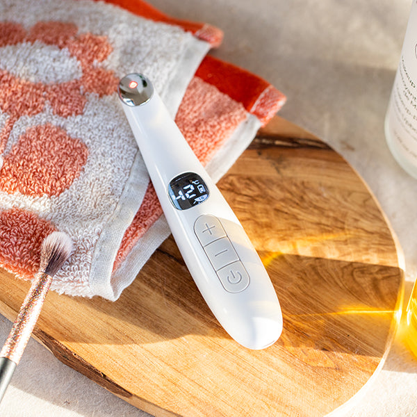 Beauty Eye Wand